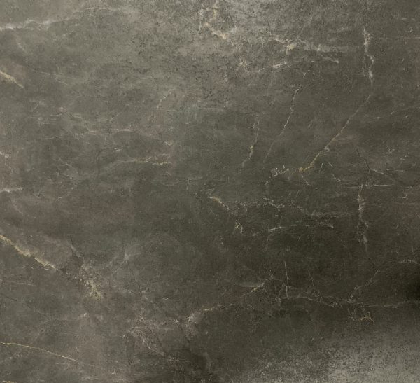 The Marble Antraciet gives character and atmosphere to your interior. A floor that invites you to vary with light and colour.